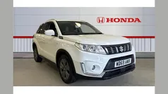 White Used 2019 Suzuki Vitara SZ-T SUV | £13,469 (Fair price)