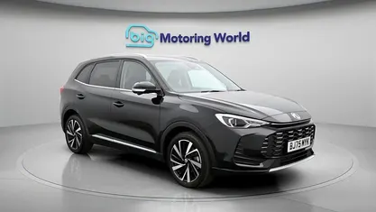 Used MG ZS Trophy 196 HP (144 kW) 2025 SUV