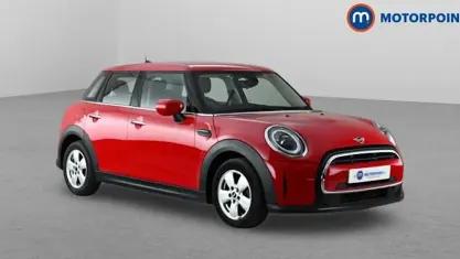 Used Mini Cooper Classic 136 HP (100 kW) 2022 Red Hatchback