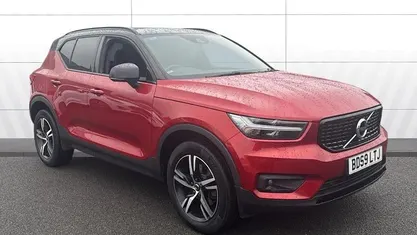 Used 2020 Volvo XC40 R-Design SUV | £20,300 (Fair price)