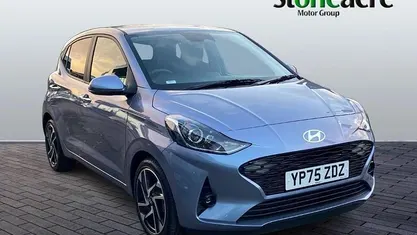 New 2025 Hyundai i10 Premium Hatchback | £18,495 (Fair price)