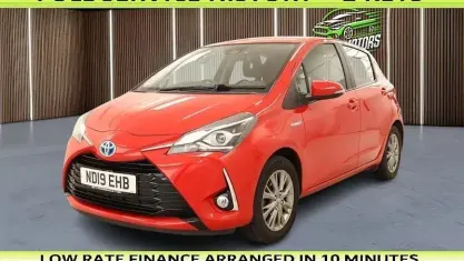 Usata Toyota Yaris Hybrid 101 CV (74 kW) 2020 Utilitaria