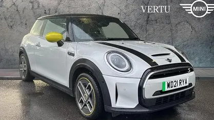 Used 2023 Mini Cooper Level 3 Hatchback | £16,490 (Fair price)