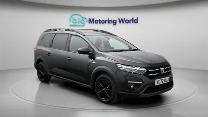 Used Dacia Jogger Extreme 110 HP (80 kW) 2022 Grey MPV