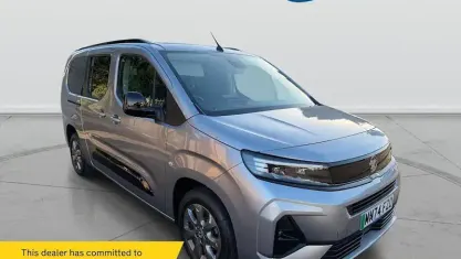 Used Vauxhall Combo Ultimate 100 kW (136 HP) 2026 MPV