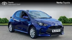 Blue Used 2022 Toyota Yaris Hybrid Hatchback | £16,487 (Good price)
