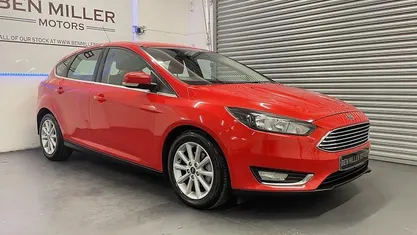 Used Ford Focus Titanium 120 HP (88 kW) 2017 Hatchback