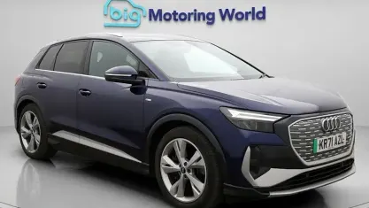 Usado Audi Q4 e-tron S-Line 150 kW (204 HP) 2023 SUV