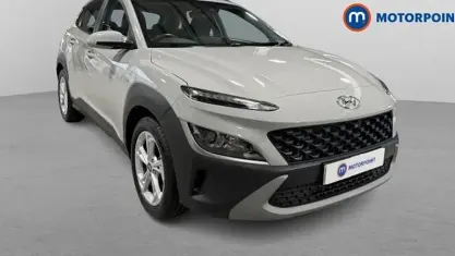 Gebraucht Hyundai Kona SE 120 PS (88 kW) 2022 Grau SUV