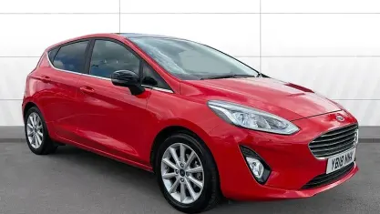Usado Ford Fiesta Titanium 125 CV (91 kW) 2020 Utilitario