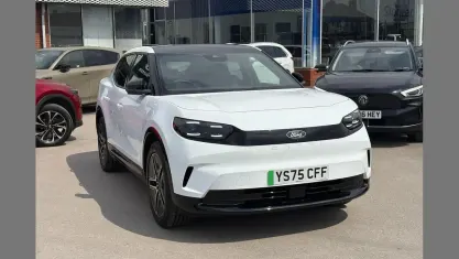 Used Ford Capri Premium 210 kW (286 HP) 2025 White SUV