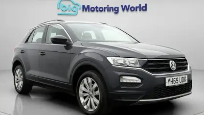 Used VW T-Roc SE 116 HP (85 kW) 2019 Grey SUV