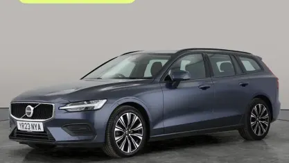 Begagnad Volvo V60 Core 163 HK (119 kW) 2022 Kombi