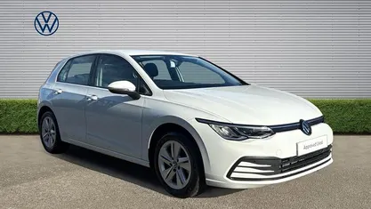 Used VW Golf VIII Life 150 HP (110 kW) 2023 Hatchback