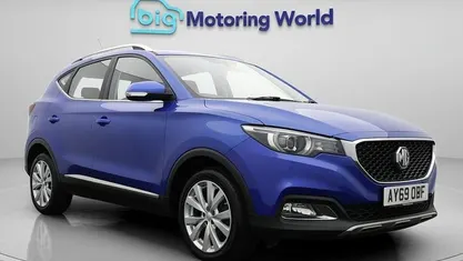 Blue Used 2019 MG ZS Excite Hatchback | £8,400 (Fair price)
