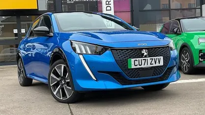 Used Peugeot e-208 Premium 100 kW (136 HP) 2022 Hatchback