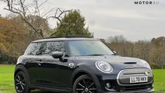 Used 2021 Mini Cooper Level 3 Hatchback | £11,990 (Fair price)