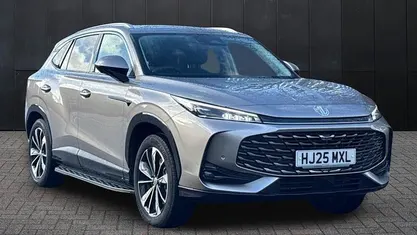 Used 2025 MG HS Trophy SUV | £24,975 (Fair price)