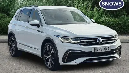 Używany VW Tiguan R-line 150 KM (110 kW) 2023 Biały SUV