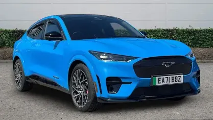 Usado Ford Mustang 487 HP (358 kW) 2021 Azul Carrinha