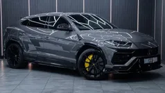 Used 2021 Lamborghini Urus SUV | £169,990 (A bit pricey)