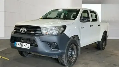 Used Toyota HiLux Active 150 HP (110 kW) 2020 Pickup