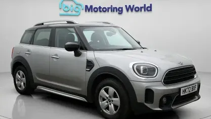 Begagnad Mini Cooper Classic 136 HK (100 kW) 2022 Halvkombi