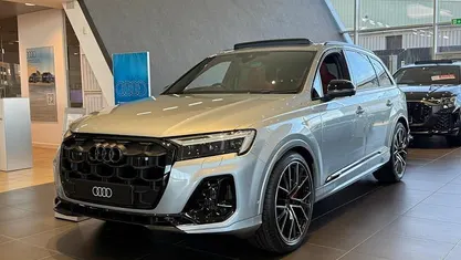 Used 2025 Audi SQ7 SUV | £93,985 (Fair price)