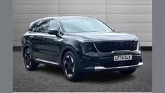 Midnight black Used 2025 Kia Sorento 2 SUV | £46,050 (Fair price)