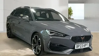 Used Cupra Leon VZ2 245 HP (180 kW) 2023 Grey Estate
