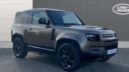 Używany Land Rover Defender SE Dynamic 349 KM (256 kW) 2024 SUV
