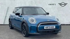 Blue Used 2021 Mini Cooper Classic Hatchback | £16,487 (Fair price)