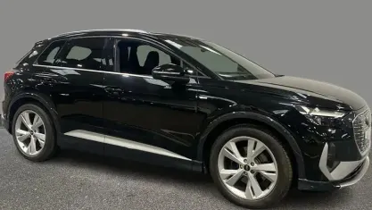 Used Audi Q4 e-tron S-Line 125 kW (170 HP) 2022 SUV