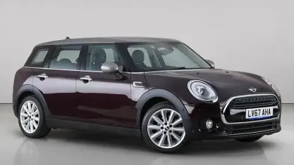 Used Mini Cooper Clubman 150 HP (110 kW) 2017 Red Estate