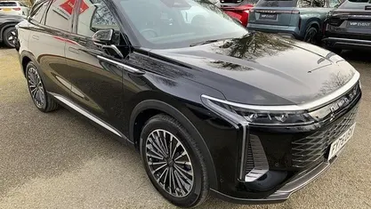 Used Omoda 9 449 HP (330 kW) 2025 SUV