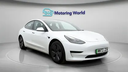 Used Tesla Model 3 RWD 222 kW (302 HP) 2022 White Sedan