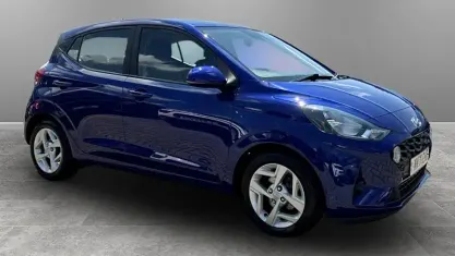 Used Hyundai i10 SE 84 HP (61 kW) 2021 Blue Hatchback