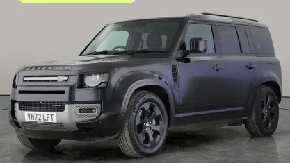 Used Land Rover Defender Dynamic 404 HP (297 kW) 2022 Black SUV