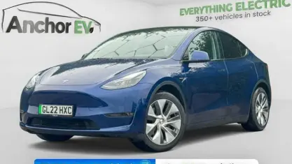 Used Tesla Model Y Long Range AWD 286 kW (389 HP) 2022 Blue SUV