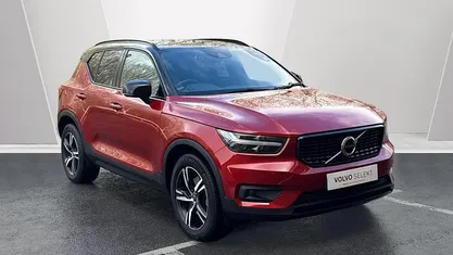Used Volvo XC40 R-Design 247 HP (181 kW) 2019 SUV