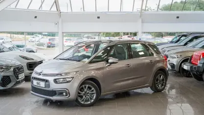 Used Citroën C4 Picasso Feel 120 HP (88 kW) 2017 MPV