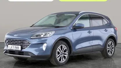 Used Ford Kuga Titanium 120 HP (88 kW) 2022 Blue SUV