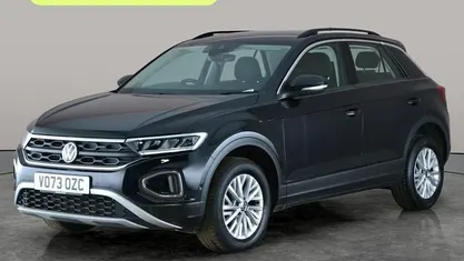 Used VW T-Roc Life 110 HP (80 kW) 2023 SUV