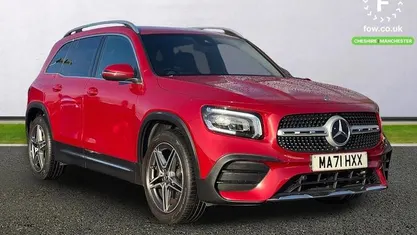 Red Used 2021 Mercedes 200 AMG line Estate | £21,599 (Super price)