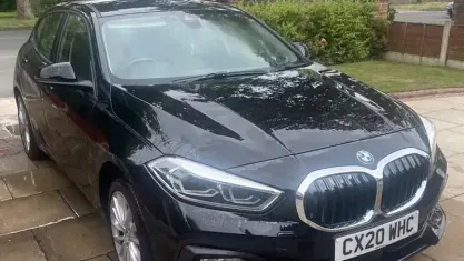 Used BMW 118 Comfort Edition 140 HP (102 kW) 2020 Black Hatchback