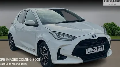 Used Toyota Yaris Hybrid Design 116 HP (85 kW) 2026 Hatchback