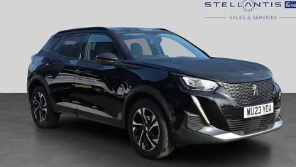 Used Peugeot 2008 Allure+ 101 HP (74 kW) 2023 SUV