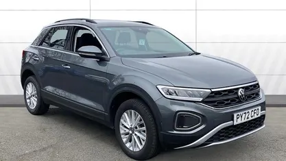Used VW T-Roc Life 150 HP (110 kW) 2023 SUV