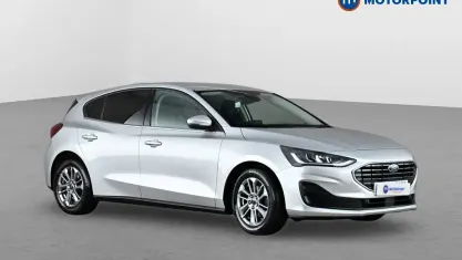 Used Ford Focus Style 125 HP (91 kW) 2022 Silver Hatchback