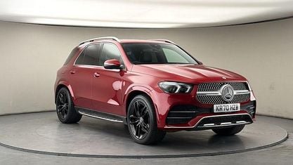 Käytetty Mercedes GLE350 AMG line 272 HP (200 kW) 2020 Punainen Katumaasturi